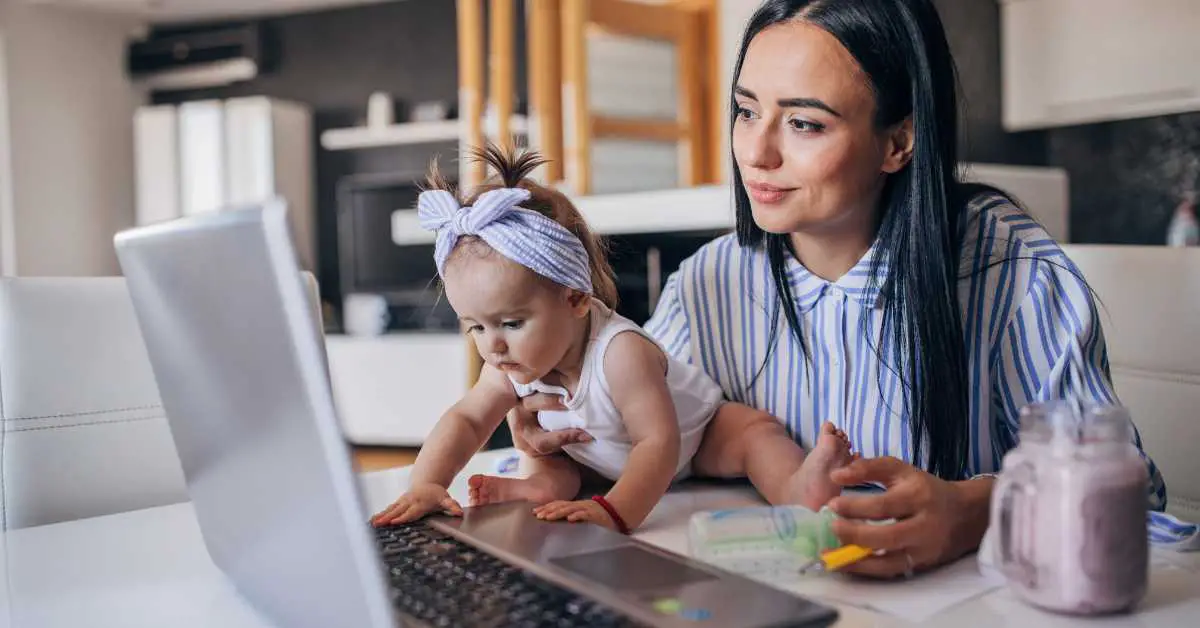 20 Best Jobs for Single Moms With No Degree