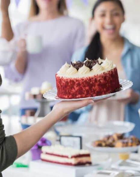 How to Make Money Selling Cakes