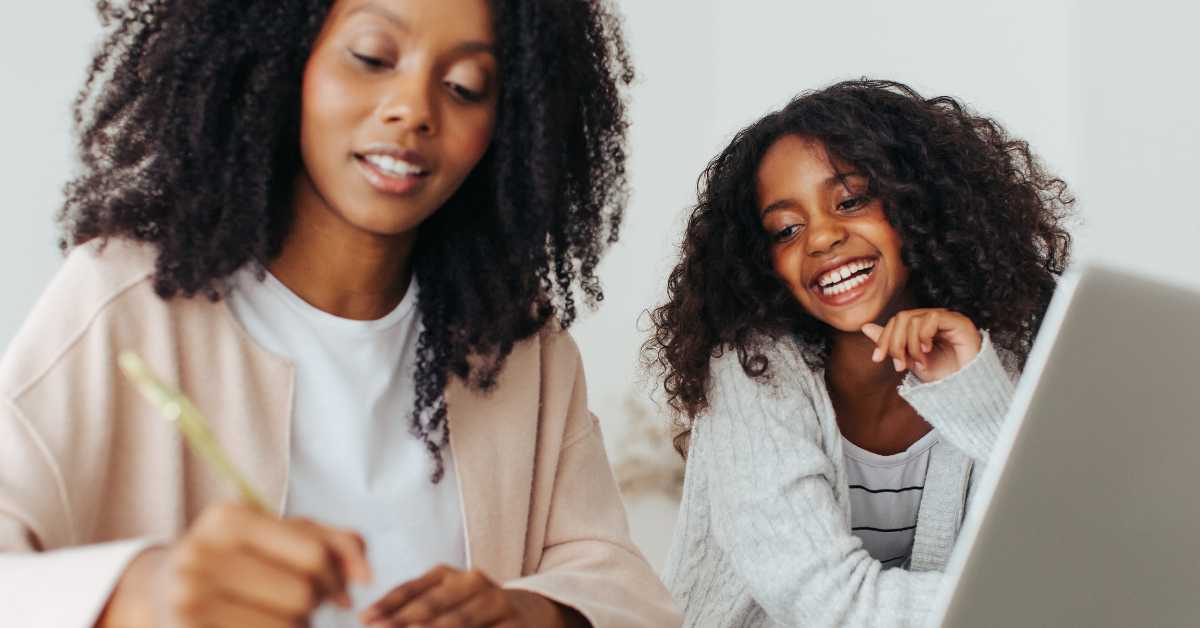 15 Ideal Jobs Where You Can Bring Your Baby to Work